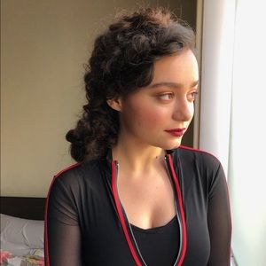 Meet your Posher, Nadia